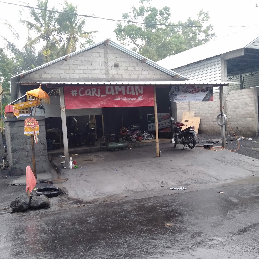 Nanda Motor Selat