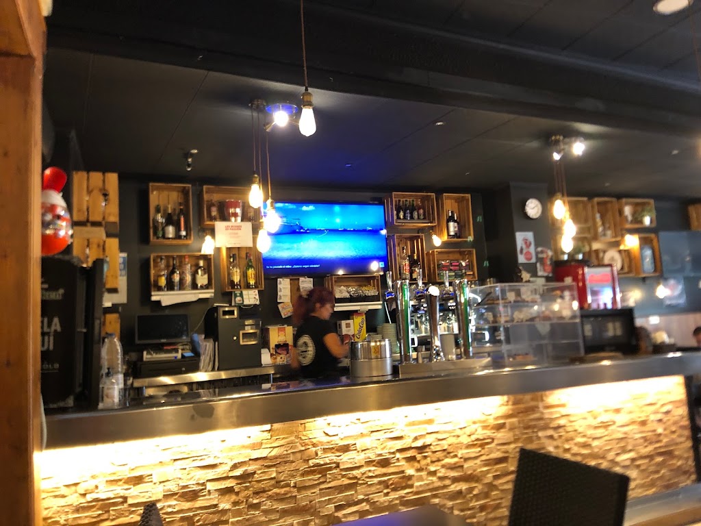 El Meu Bar — Ambiente