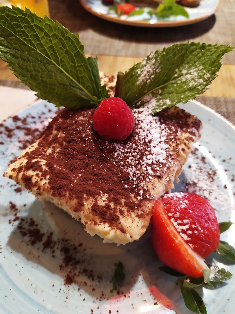 La Coppola Pizzeria Italiana — Tiramisu