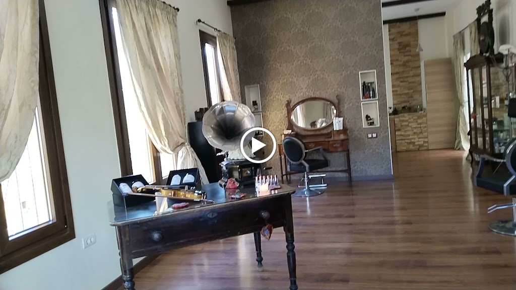 Carlos Dominguez Peluquero`s — Videos