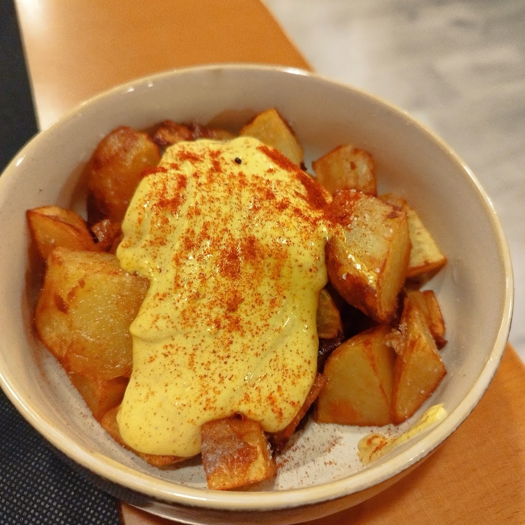 Patatas bravas