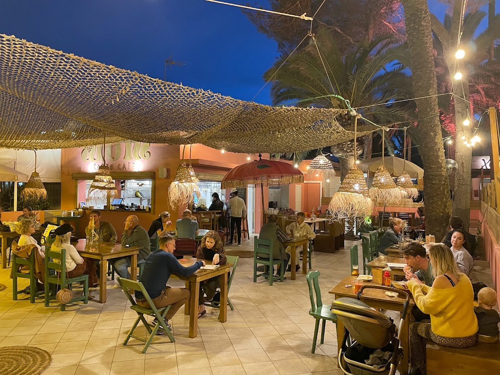 WOM Radio Cafe - Word of Mouth - Santa Eularia