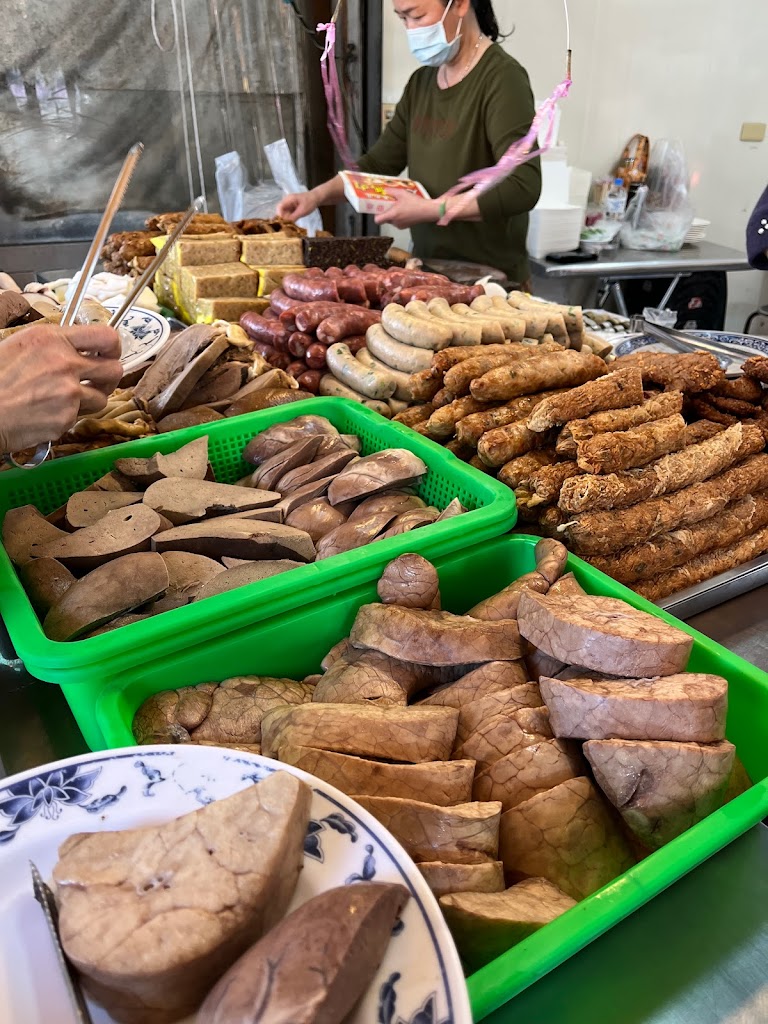 嘉義黑人滷熟肉 的照片