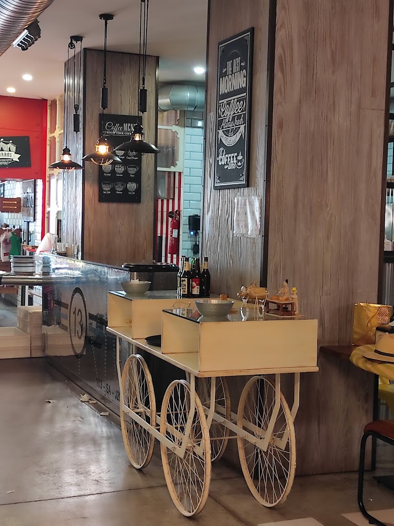 Cafeteria Santiago — Ambiente