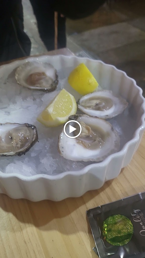 Restaurante A Ostreria — Videos