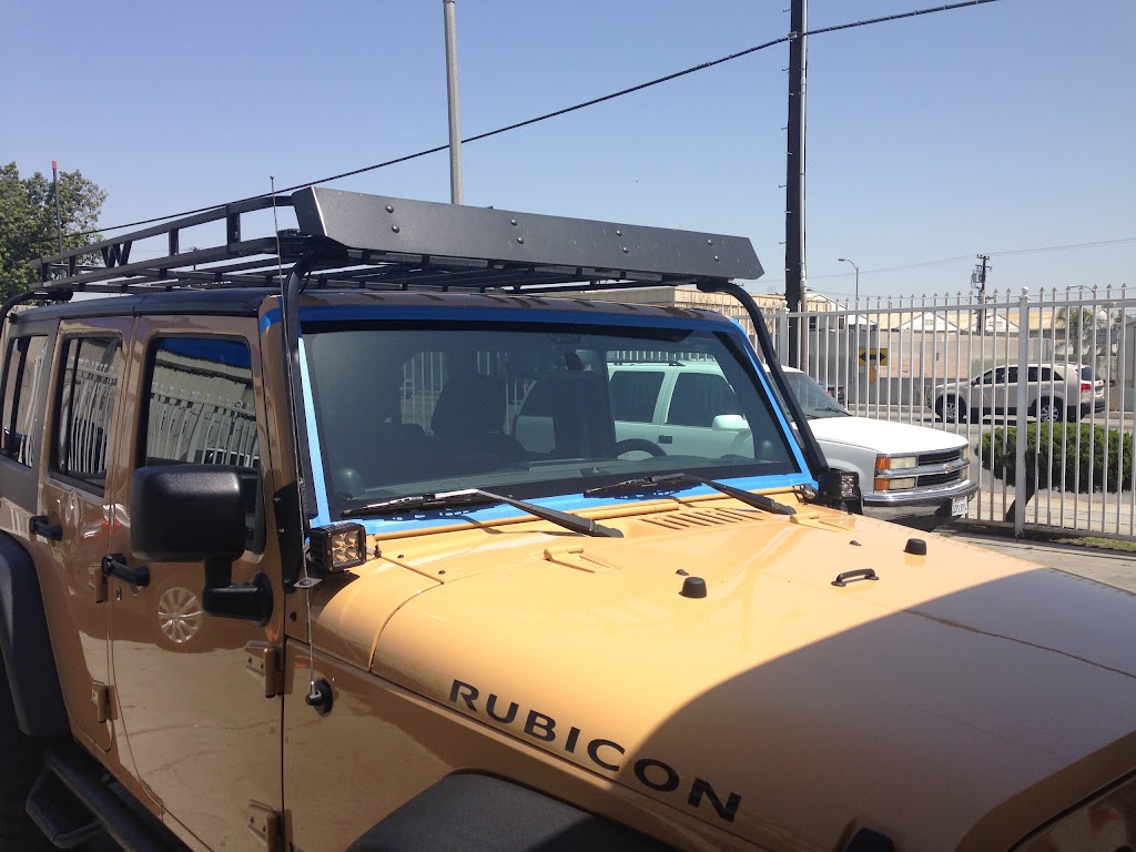 Osuna Auto Glass in Los Angeles