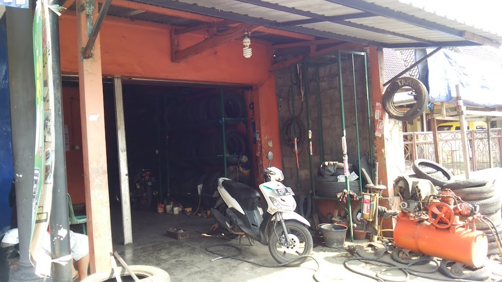 Tambal Ban Tubles "BONANG JAYA"