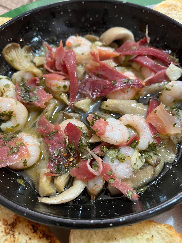 La Taberna de Marin — Comida y bebida