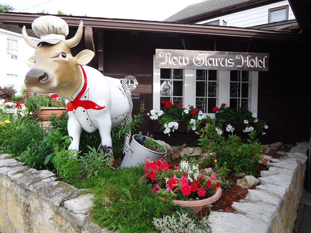  New Glarus Hotel Restaurant