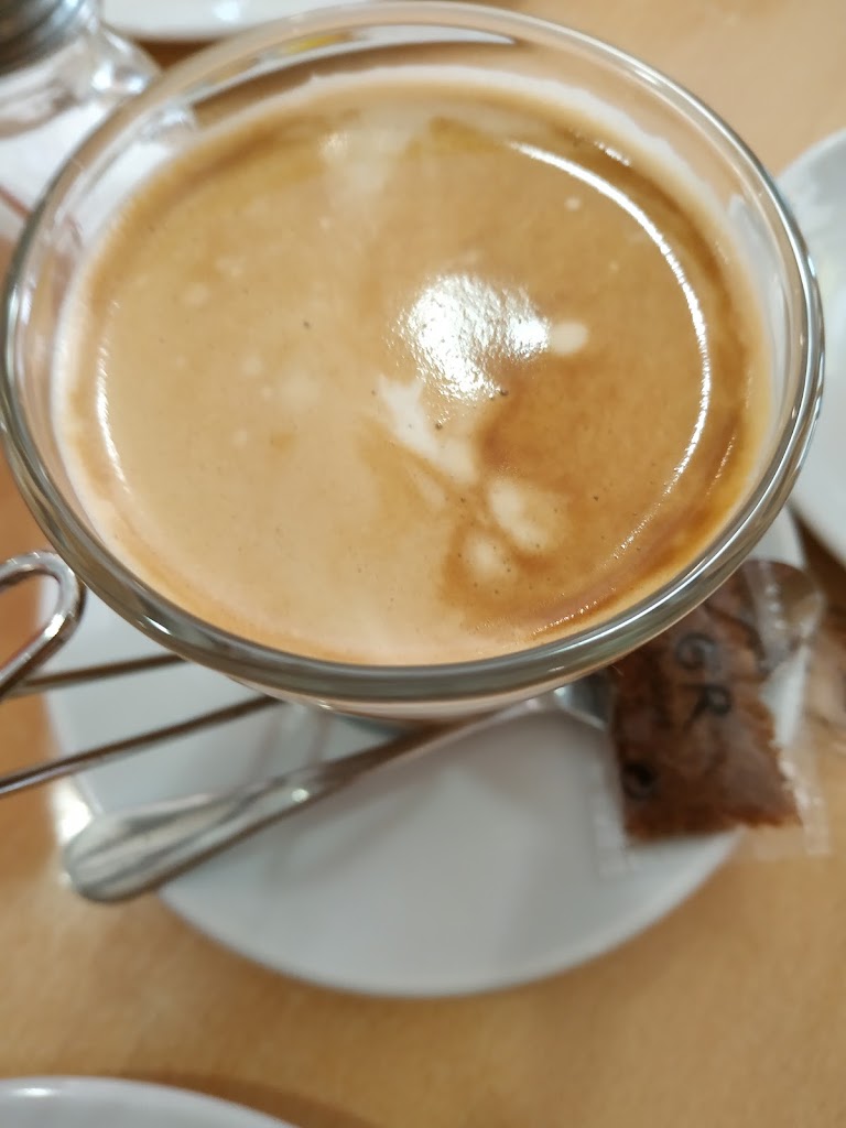 Cafeteria Magic — Cafe
