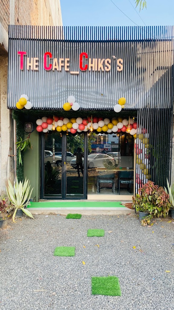 The Cafe Chiks S