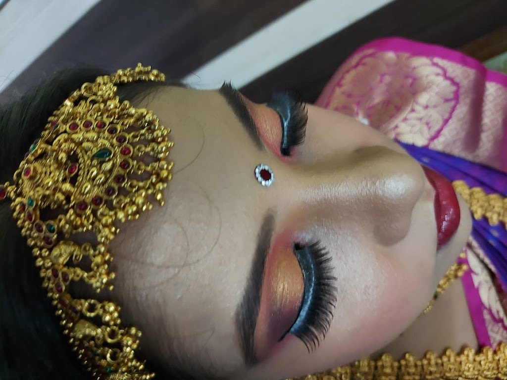 M Sangeetha Beauty Parlour For Ladies