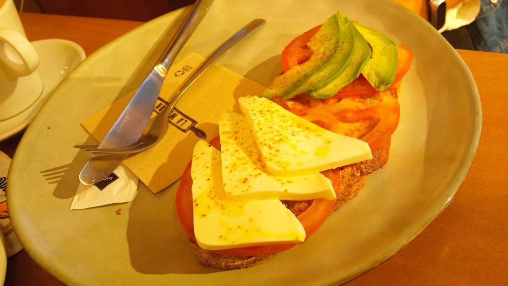 La Blasa — Comida y bebida