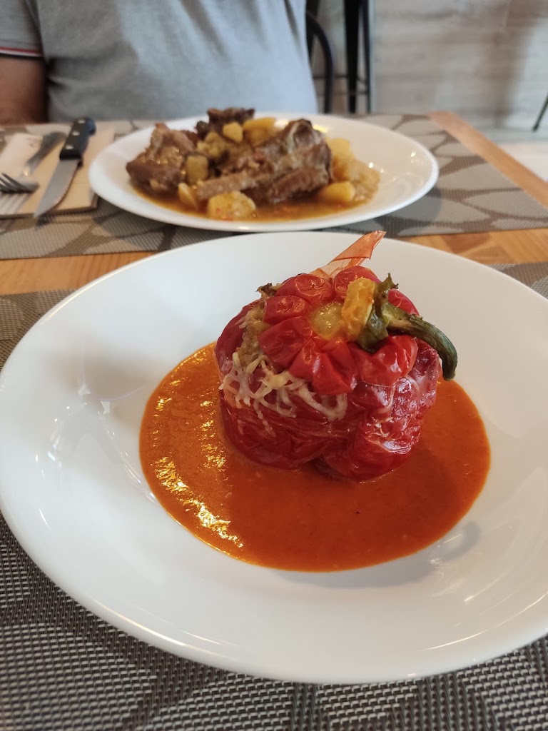 Oks Bar — Comida y bebida