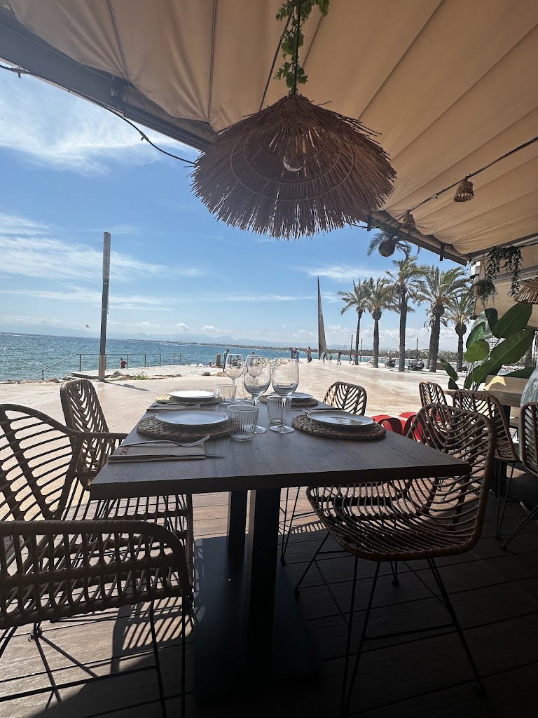 ROCE Restaurant Salou — Ambiente