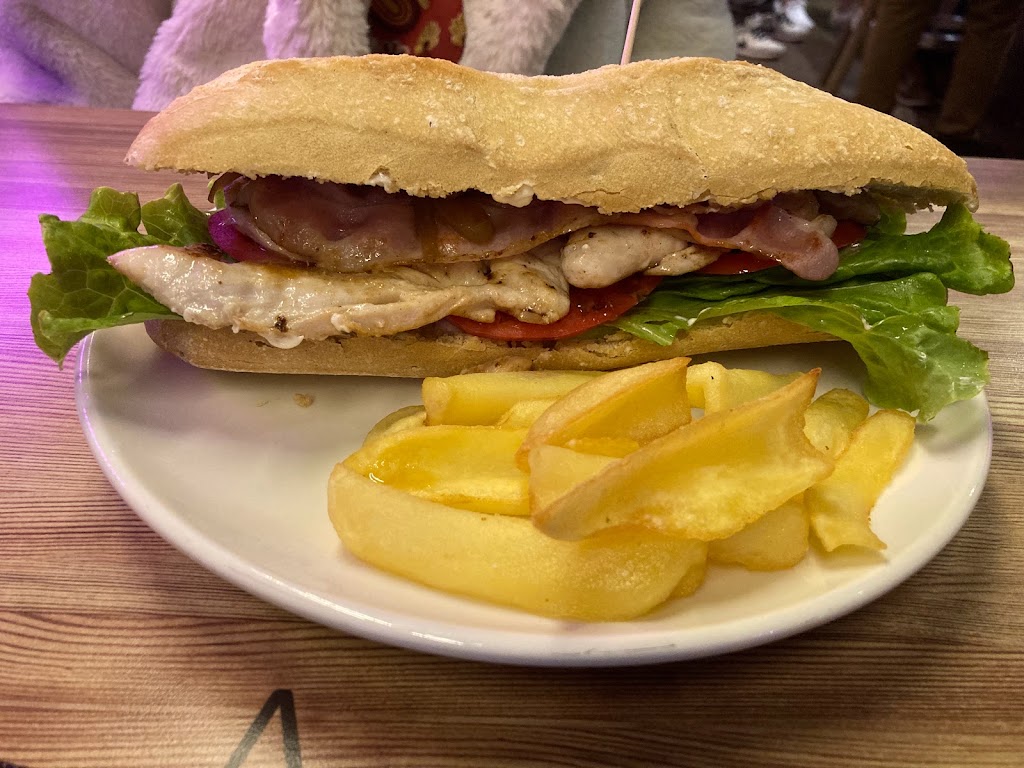 Bar El 4 De Azkue — Hamburguesa
