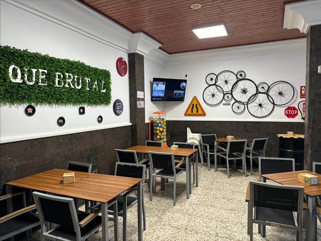 Que brutal