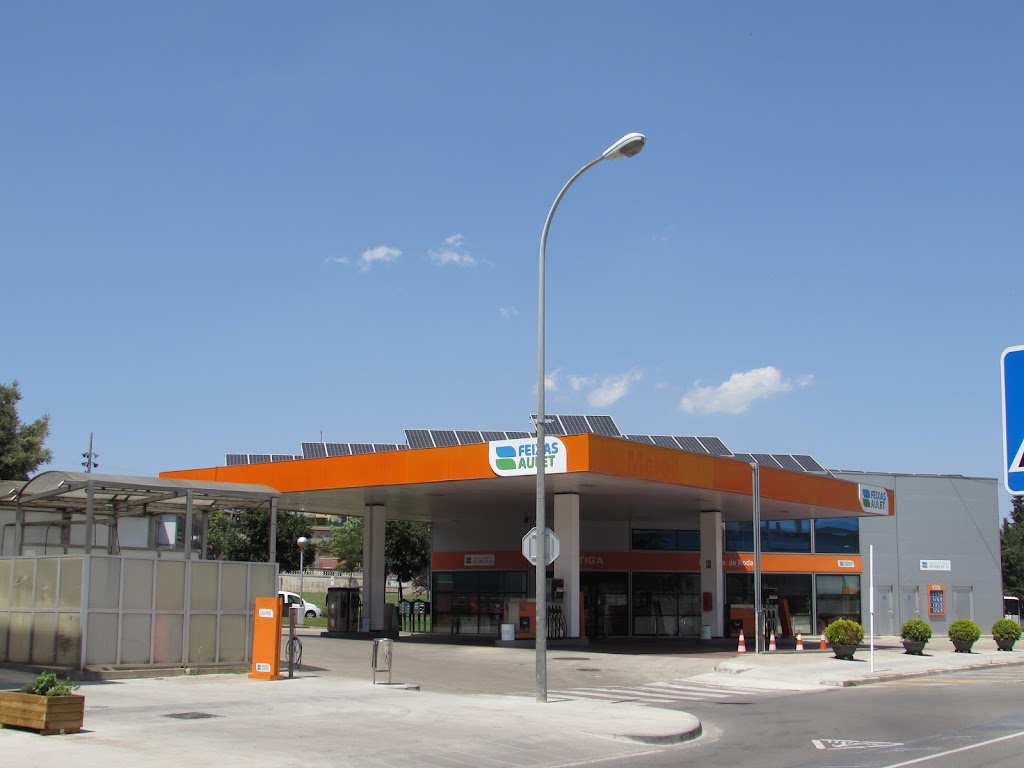 Low Cost Feixas Aulet — Estacion de servicio