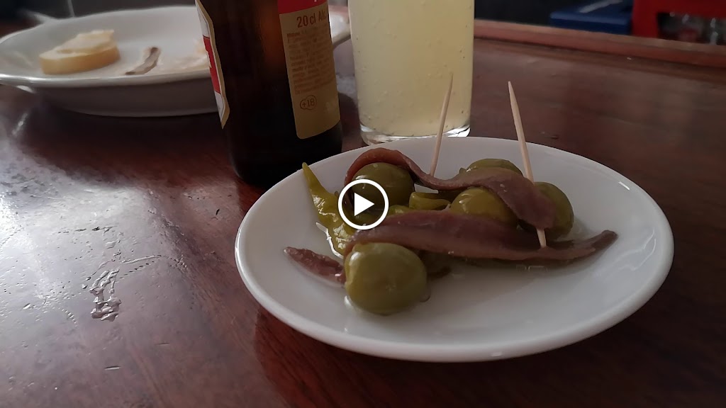 Bar La Cueva — Videos