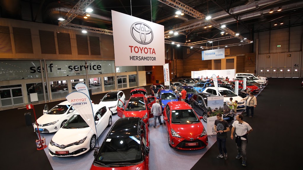 Concesionario Oficial TOYOTA - Hersamotor — Interior