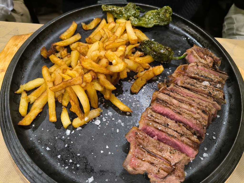 El Paso de los Elefantes — Comida y bebida