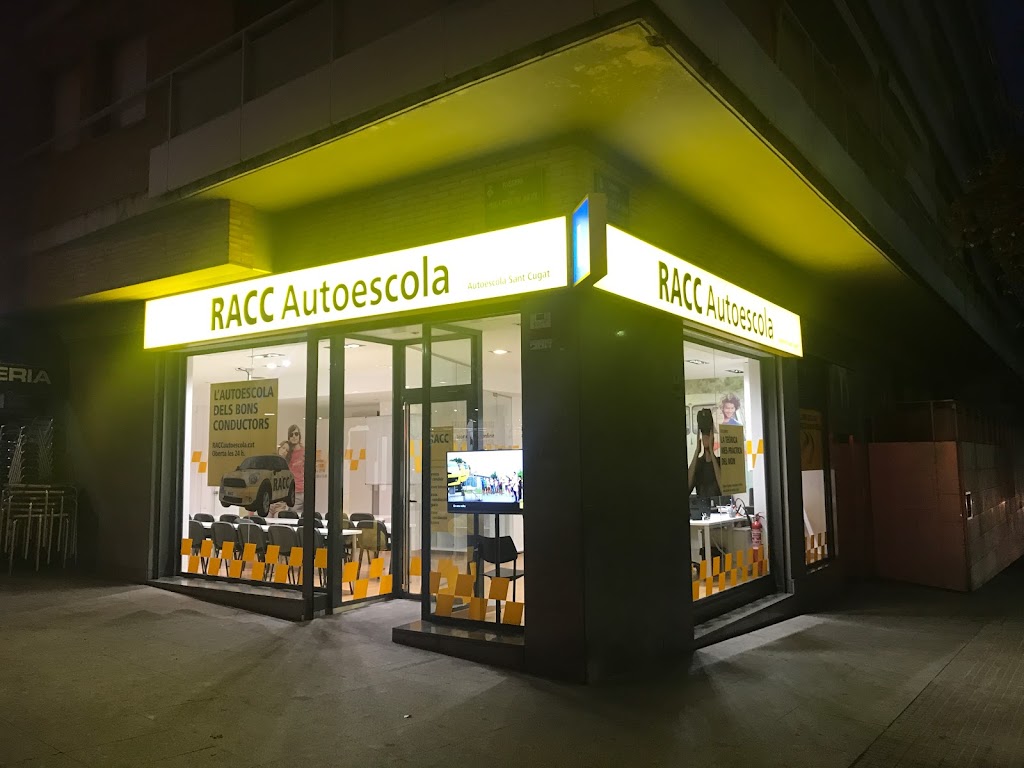 RACC Autoescola Terrassa 22 de Juliol — Del propietario