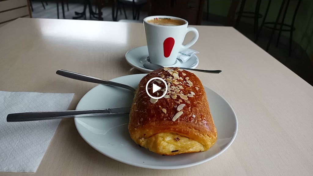Cafeteria Panaderia Goypar — Videos