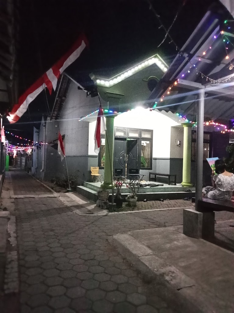 ROOF_ADVENTURE (SEWA KURSI LIPAT DAN ALAT CAMPING JEMBER KOTA