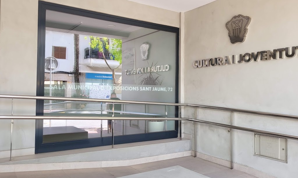 Sala d'Exposicions Sant Jaume 72
