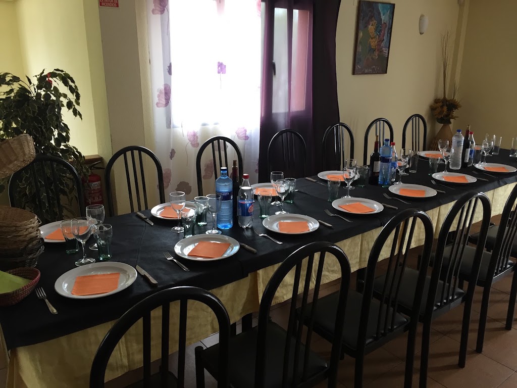 Restaurante los Villares — Ambiente