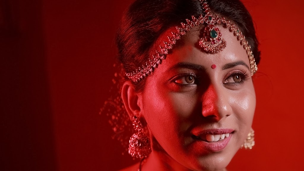 Santhiyamakeupartistry