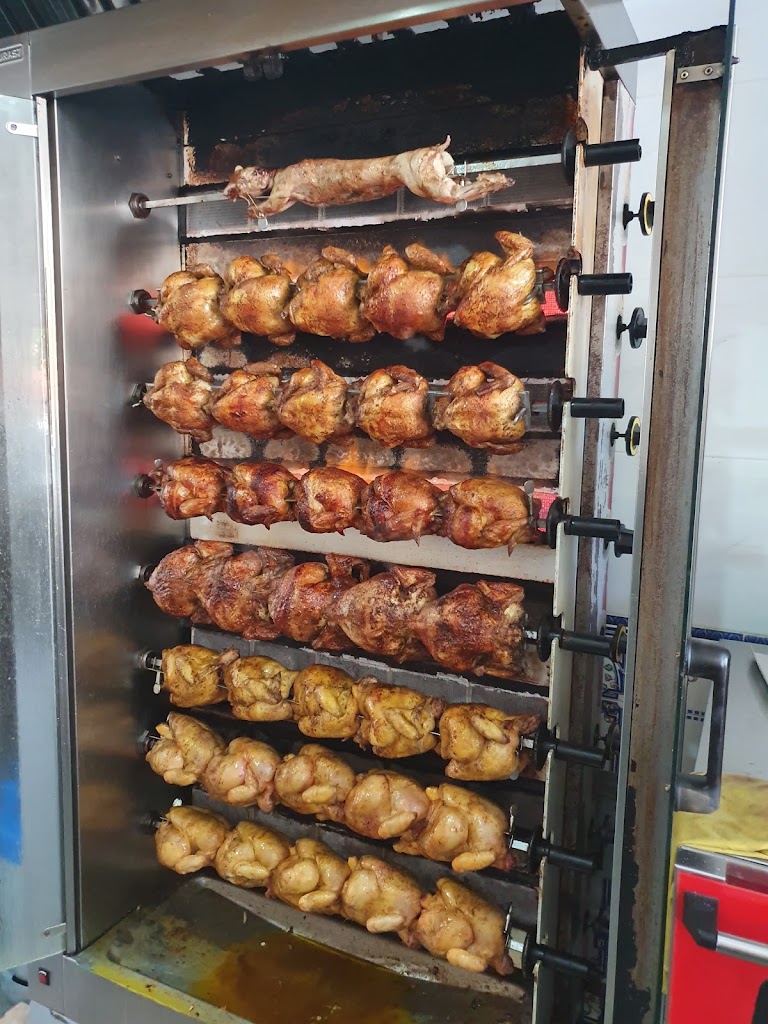 Mas que Pollo — Ambiente