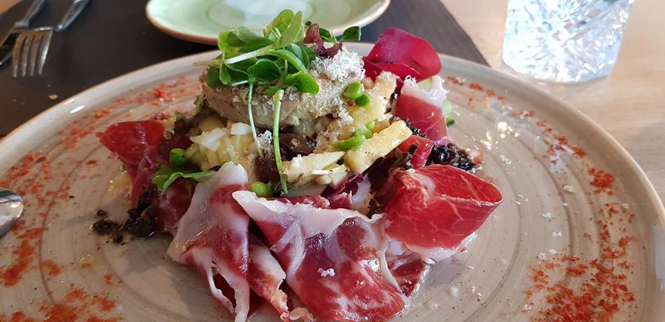 De Morro Fino — Comida y bebida
