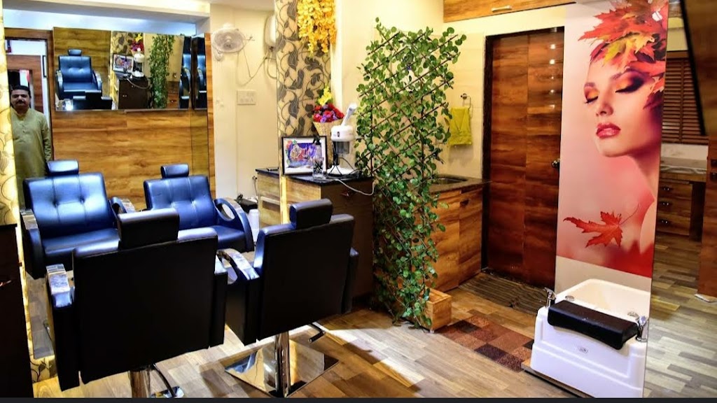 Lime Light Beauty Institute Ladies Salon