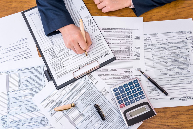 Webest Financial Consult Llc