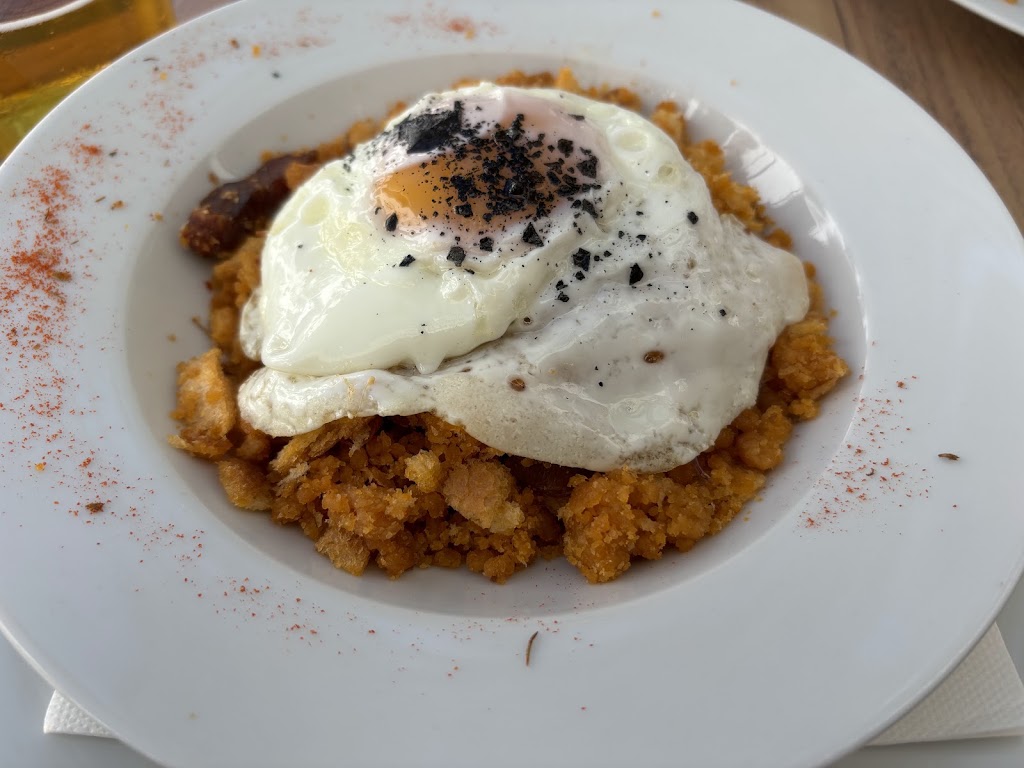 Bar-Restaurante La Flamenka — Comida y bebida