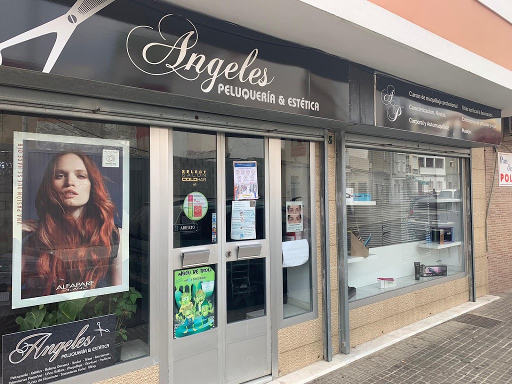 Peluqueria y Estetica Angeles