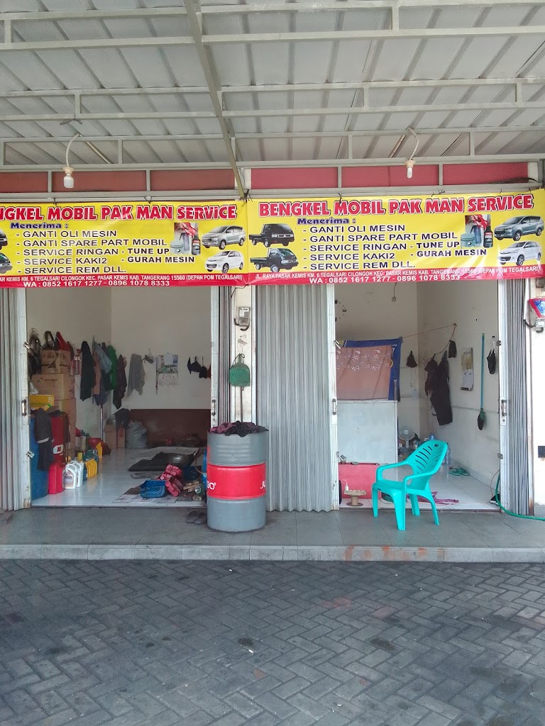 Bengkel mobil Pak Man