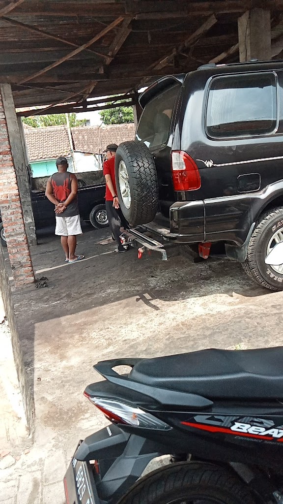 Bengkel mobil Swiss