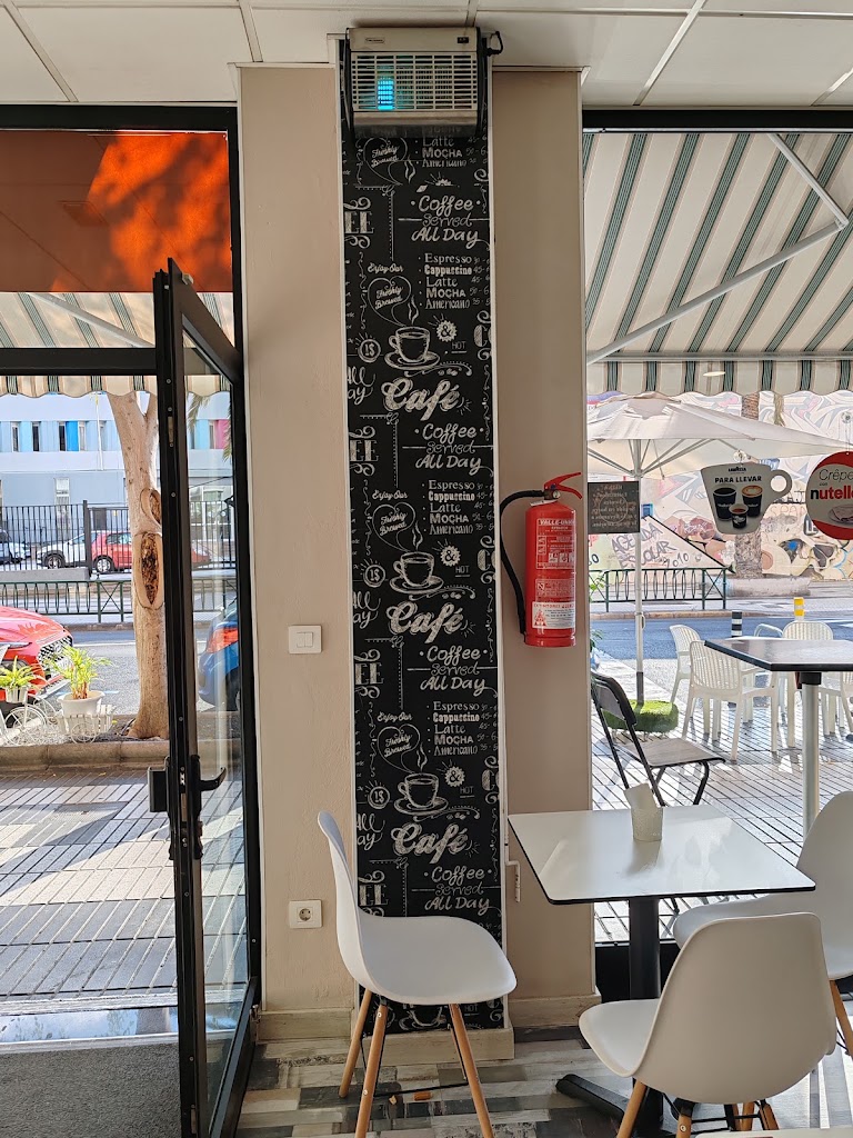 Reina Cafeteria — Carta