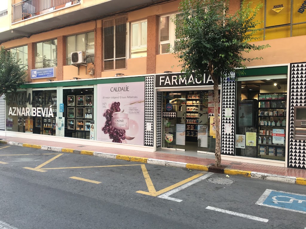 Farmacia Aznar Bevia — Del propietario
