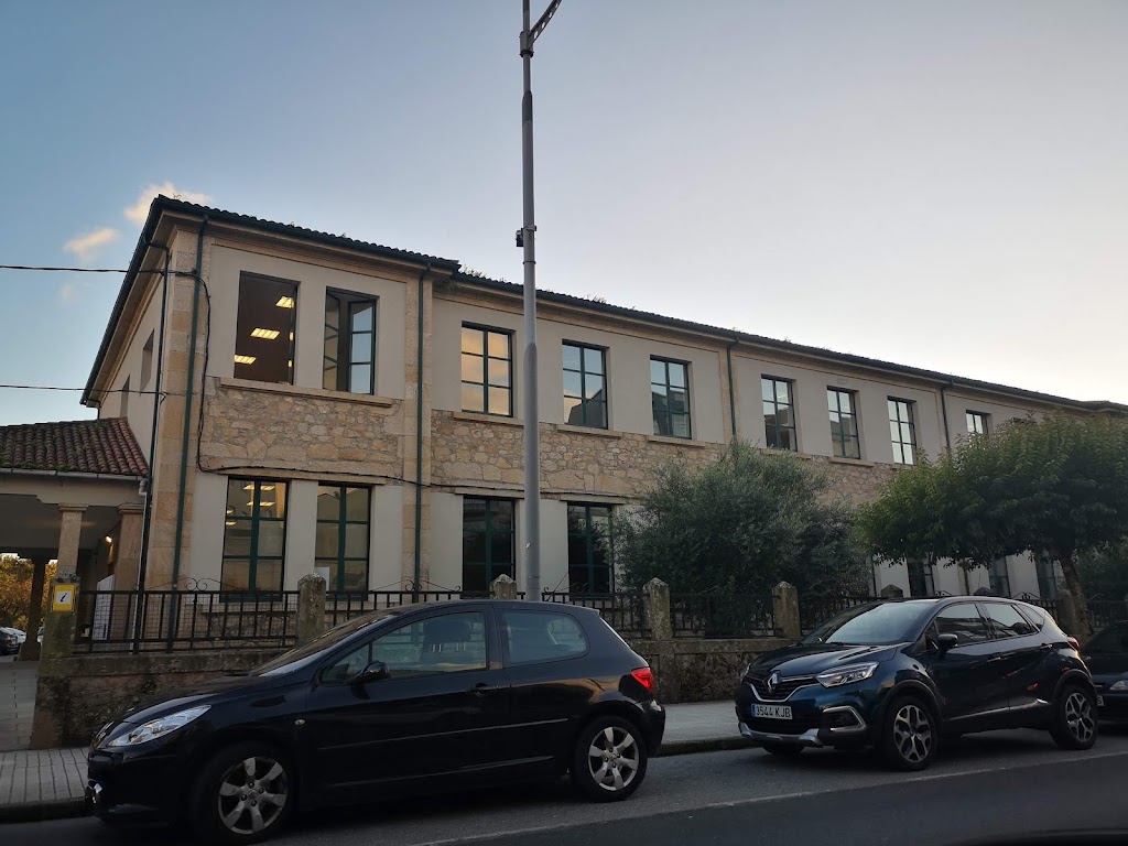 Biblioteca Publica Municipal de A Estrada Mario Blanco