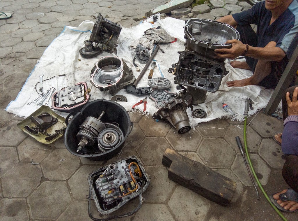 Bengkel Mobil