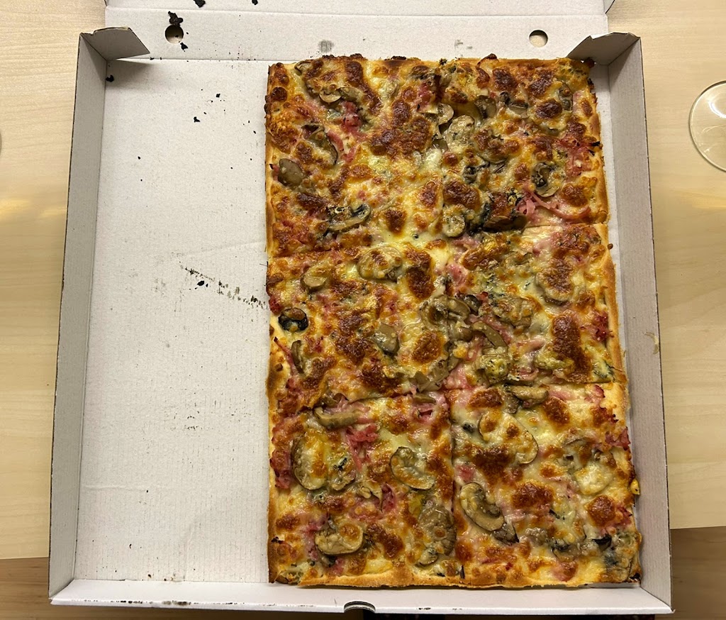 Pizzeria La Casa Di Napoli