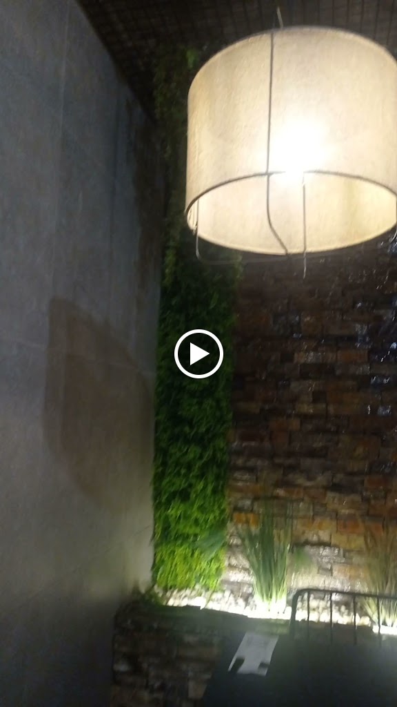 Restaurante pizzeria italiana 222 — Videos
