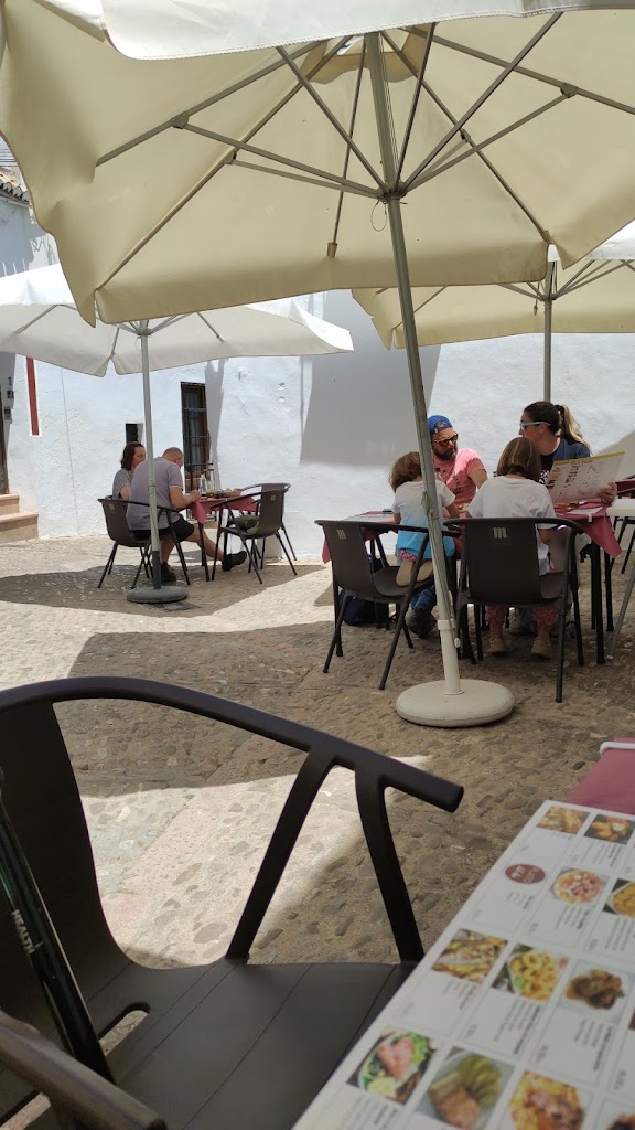 Restaurante Rincon Rondeno — Ambiente