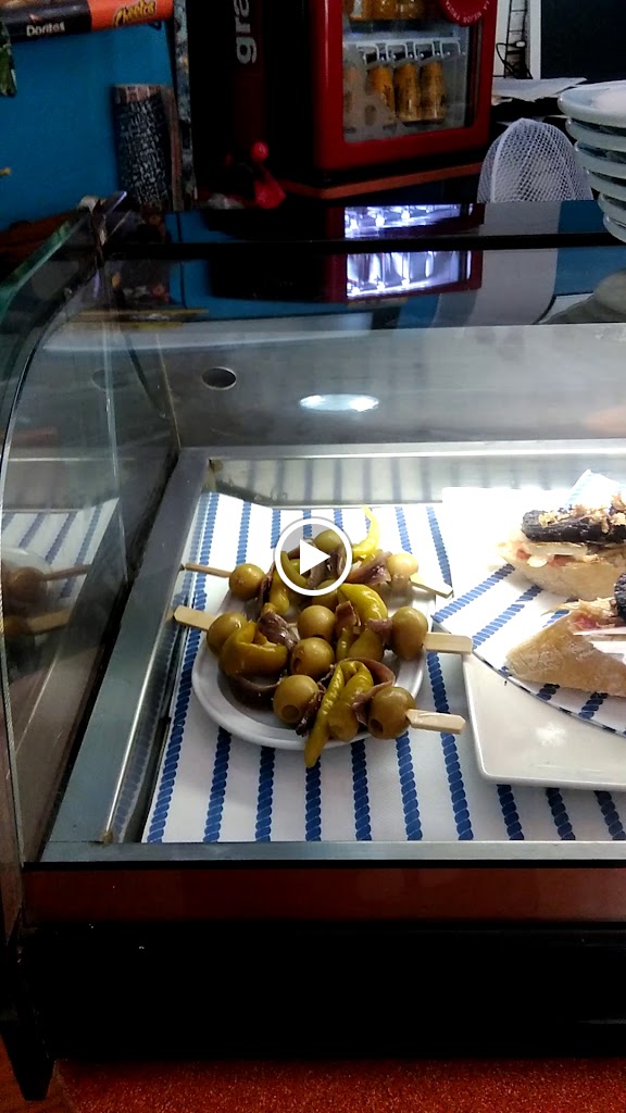Alamar Bar — Videos