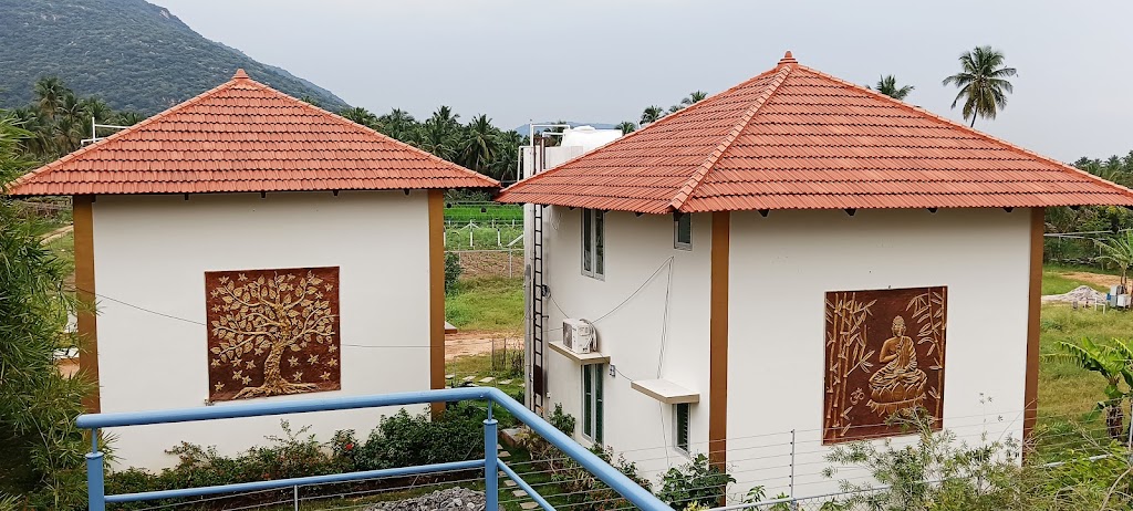 Misty Hills Retreat