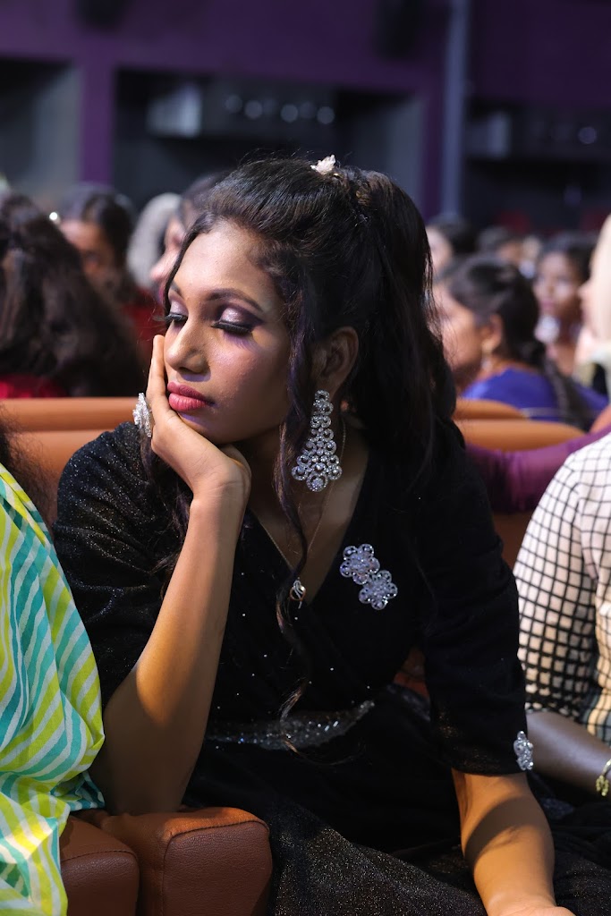 Queen S Makeover Studio