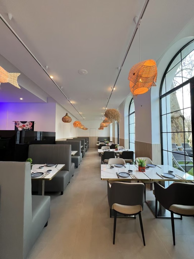 RESTAURANTE ASIA GARDEN